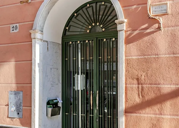 Sea & Soul Genova, 120 M2, Centro Citta, Parcheggio Gratuito Nella Blu Area Apartmán Janov