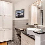 Sea & Soul Genova, 120 M2, Centro Citta, Parcheggio Gratuito Nella Blu Area Apartment